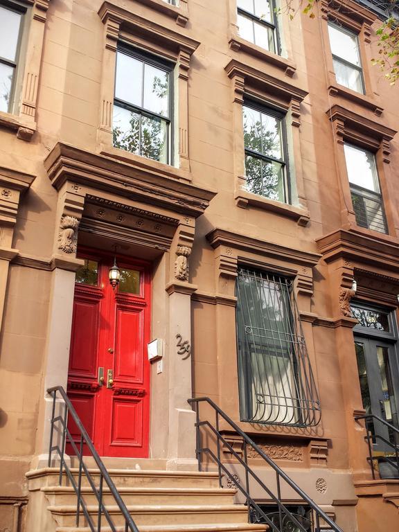 Your Home In Harlem New York Eksteriør billede