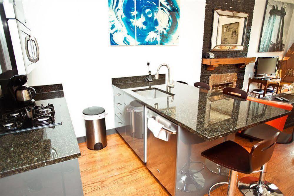 Your Home In Harlem New York Eksteriør billede